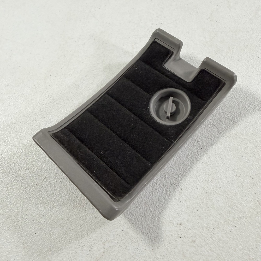 Hitachi VM-6100A VHS Camcorder Padded Shoulder Rest Attachment